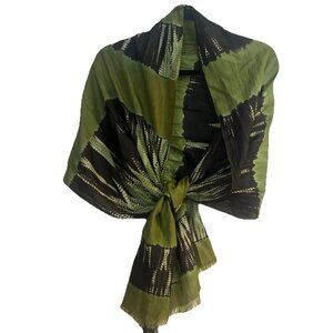 Lovely unbranded Black& green silk Abstract Boho  Print Scarf 76x22 Inch Fringe